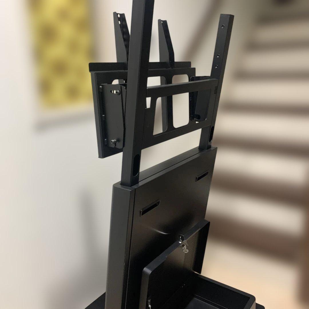 【中古】大型 ディスプレイスタンド 【大阪直接引取り】　テレビスタンド　可動式