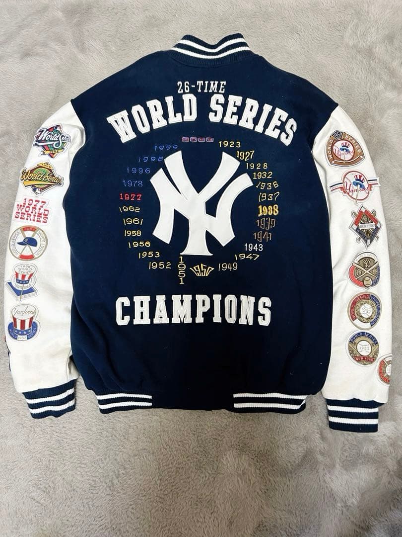 ニューヨーク・ヤンキース ワールドシリーズチャンピオン ジャケット Mサイズ