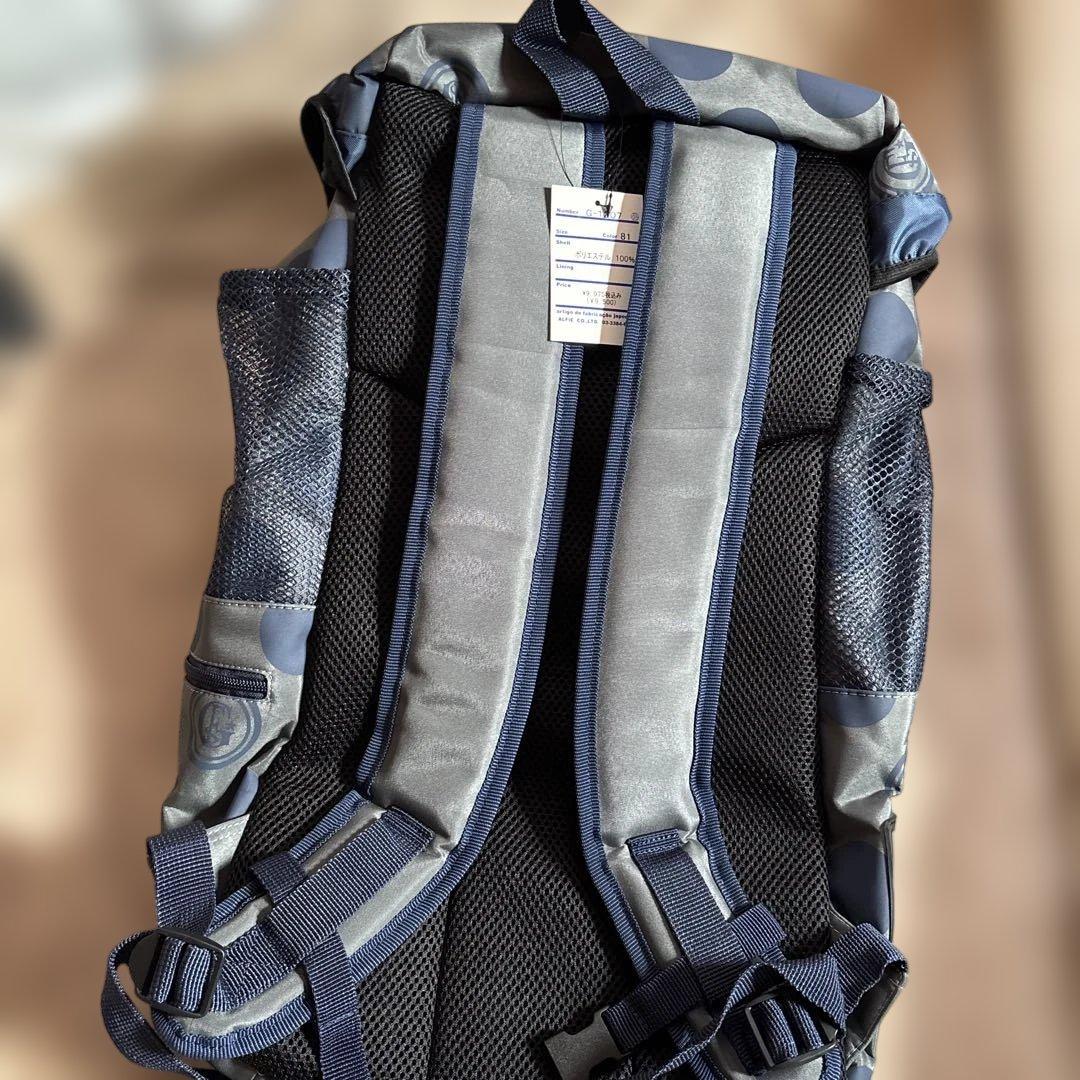 新品未使用タグ付き。goleador ドット柄バックパック