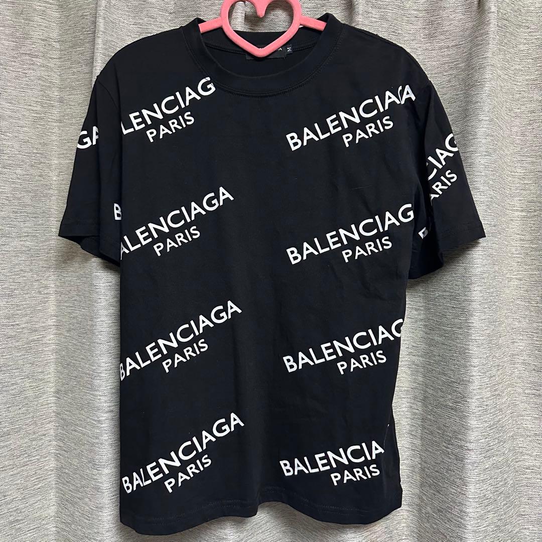 Balenciaga ロゴプリント Tシャツ