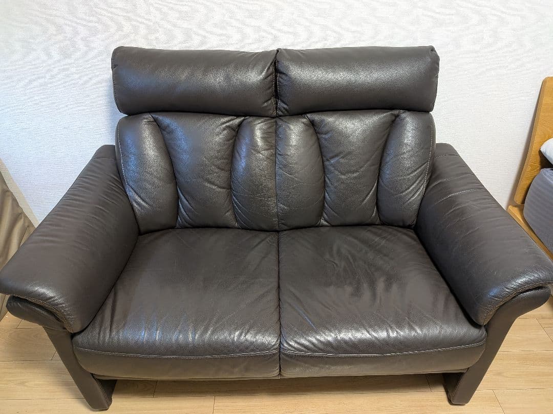 2人掛けソファ　レザー