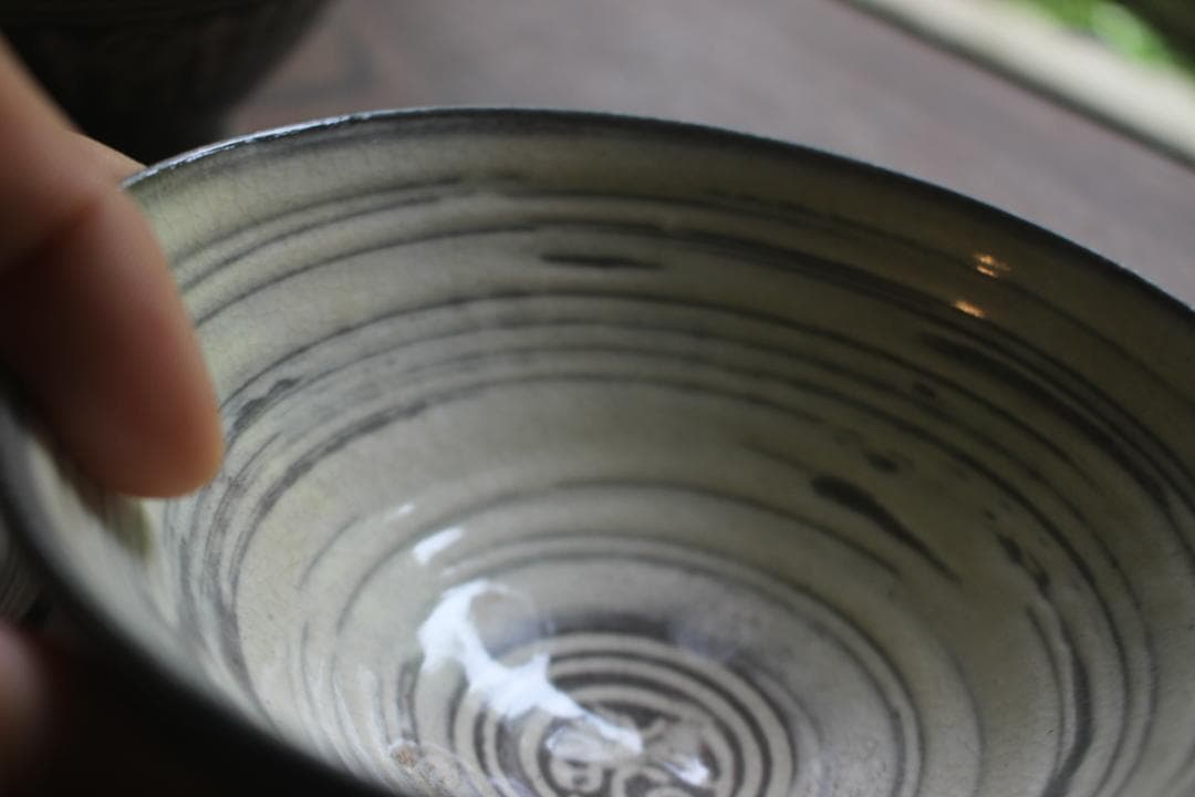 デッドストック！風情ある象嵌文様の映える三島手碗2点（検伊万里九谷お茶碗