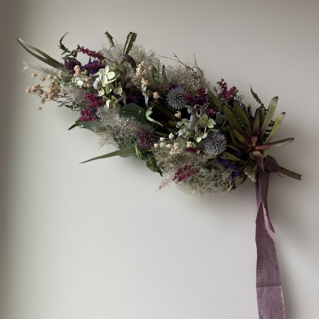 リューカデンドロンとルリタマアザミのアンティークな2Wayガーランド 紫陽花