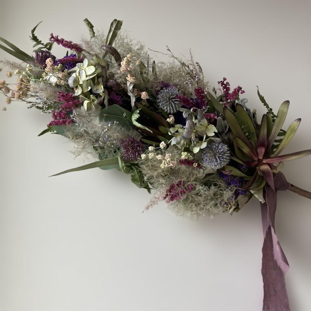 リューカデンドロンとルリタマアザミのアンティークな2Wayガーランド 紫陽花