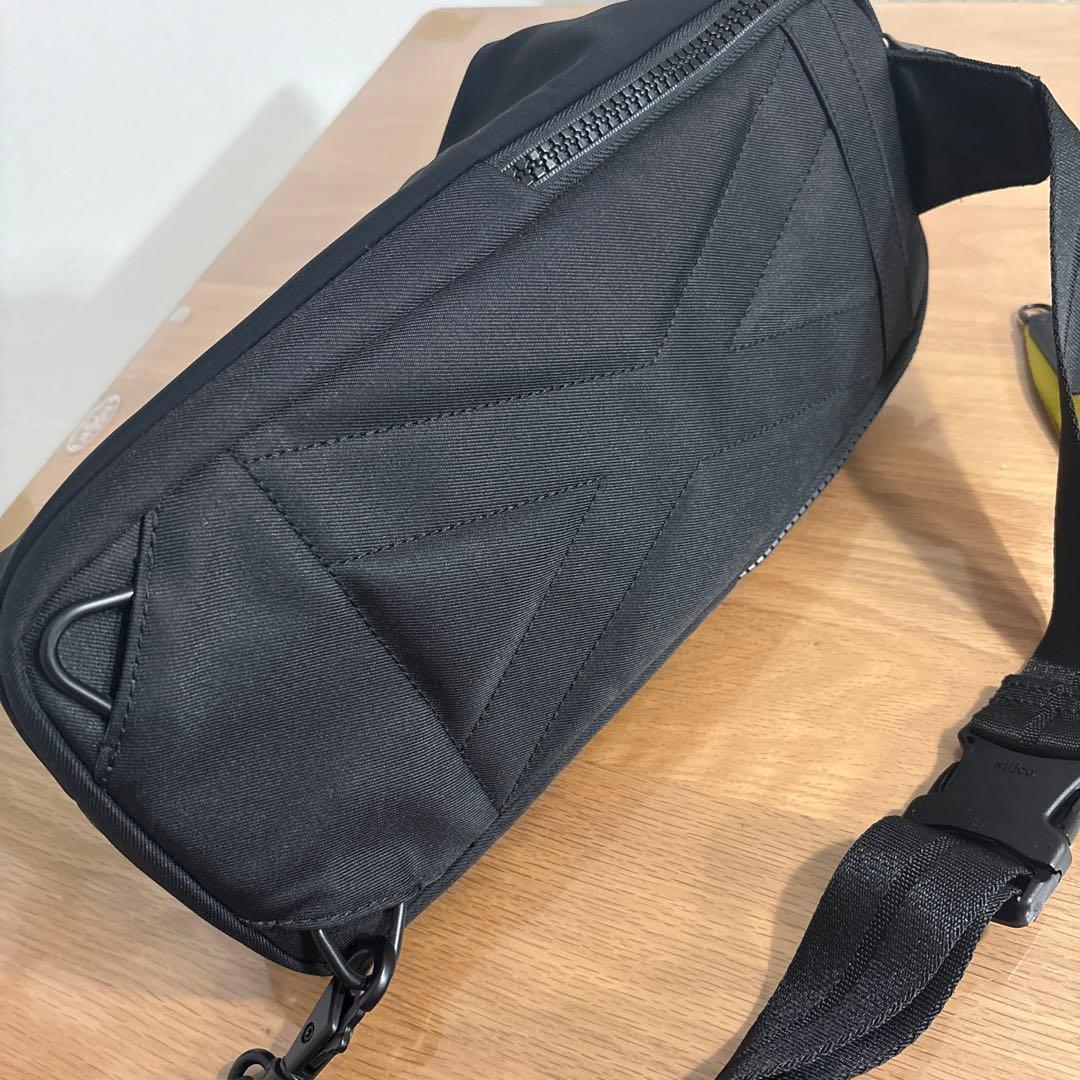 tumi トゥミ　TAHOE ボーズマン ボディバッグ　美品