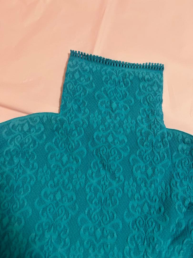 チャコット　ノーソーイングニット　グラデーション　水色　エメラルドグリーン