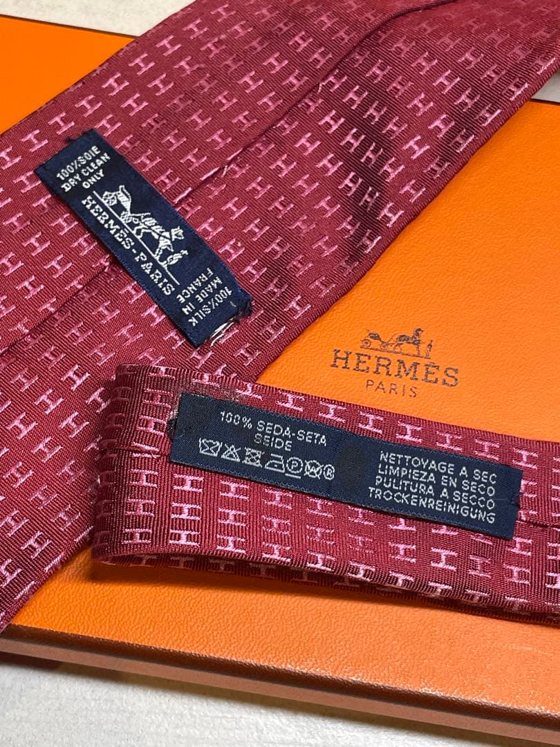 【極美品】HERMES バーガンディ H総柄ネクタイ　結婚式向け