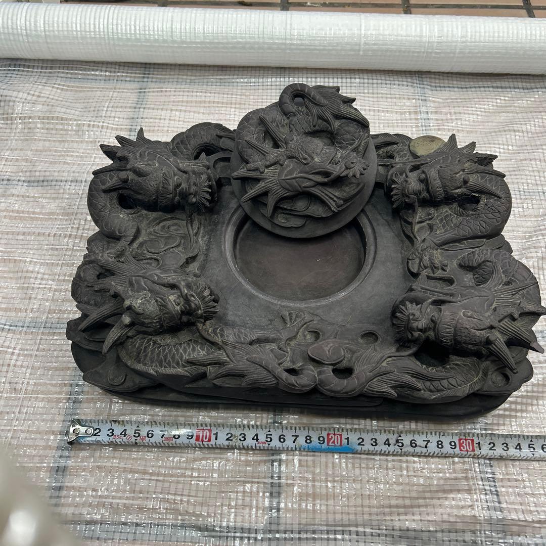 蔵出し　骨董　龍手彫り硯　水岩石如神　蔵之房珍