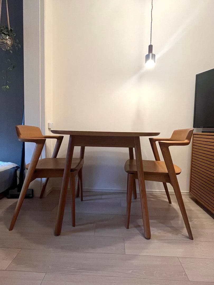 SEOTO セミアームチェア (KD201AN/OU色)