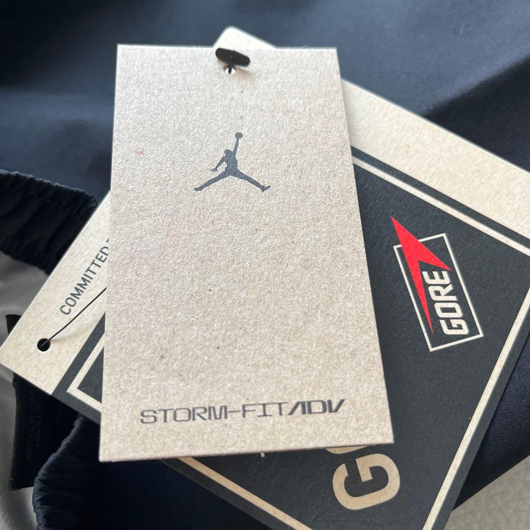 AIR JORDAN GORE-TEX ブラックパンツ