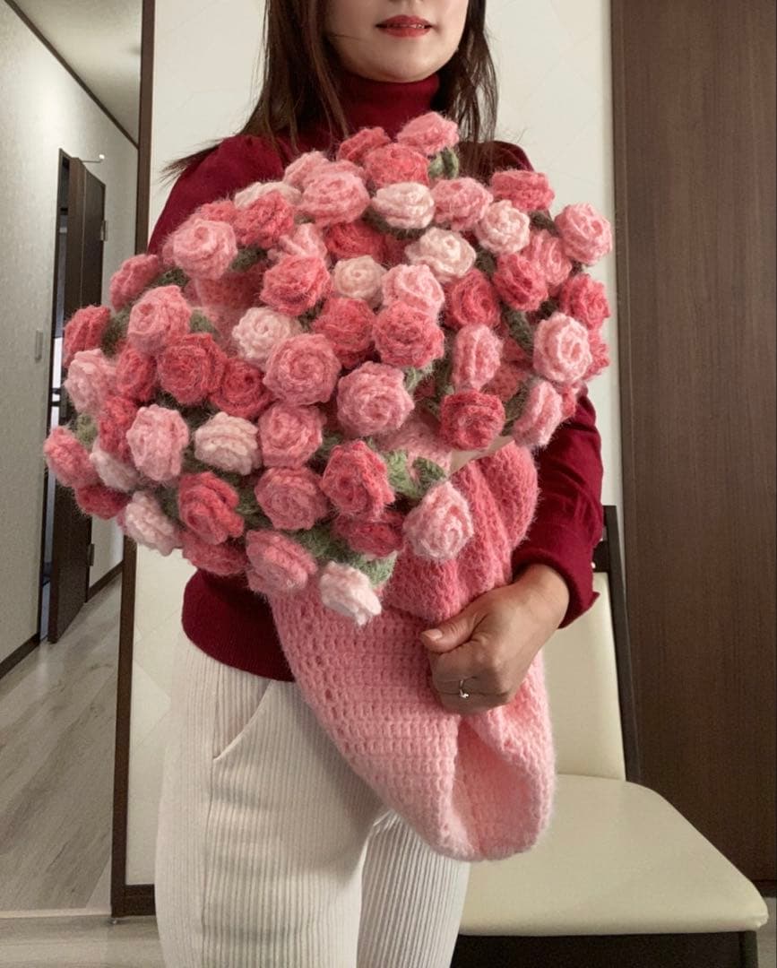 バラの花束ブランケット直径110cm，66本の大きな花ストール