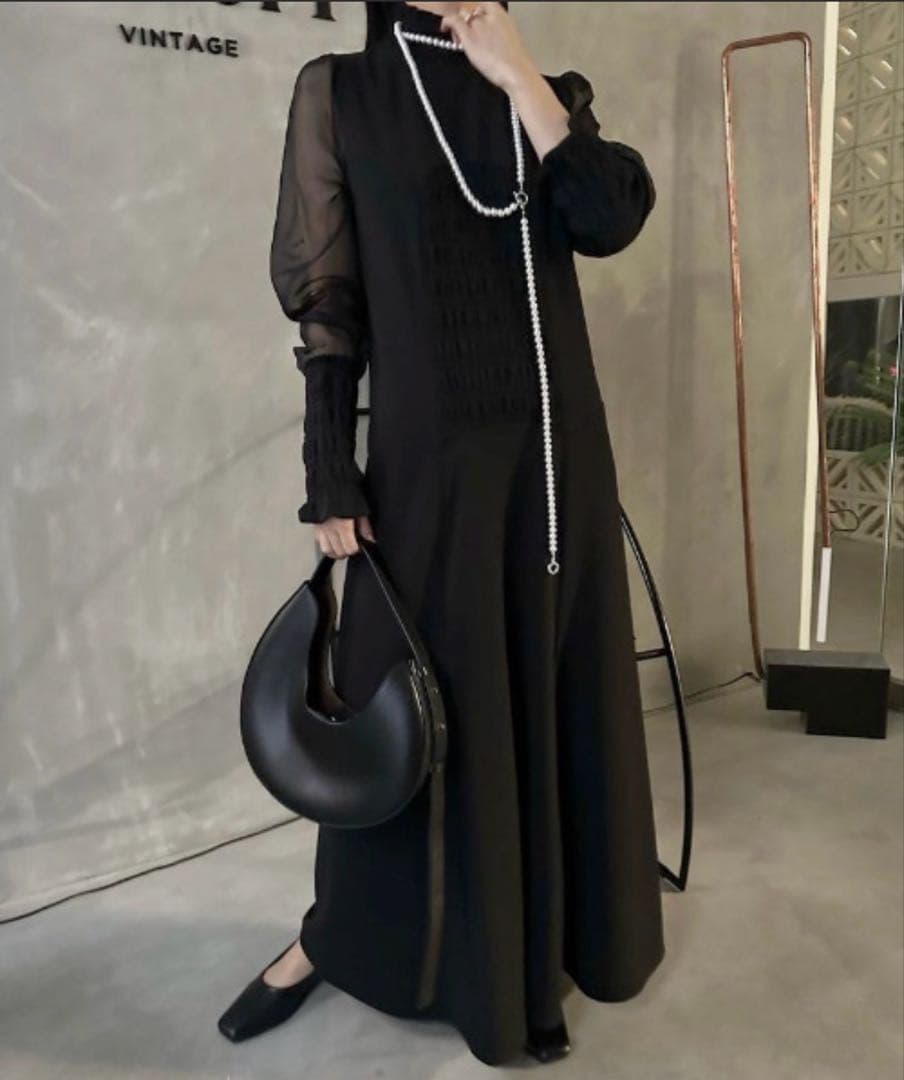 美品☆AMERI UND SWITCH SHIRRING DRESS