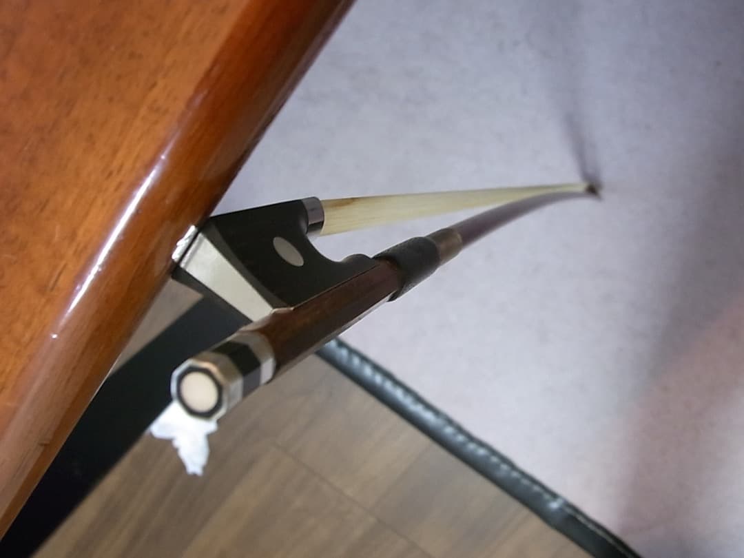 RODERICH PAESOLD/ドイツ製/バイオリン弓　4/4