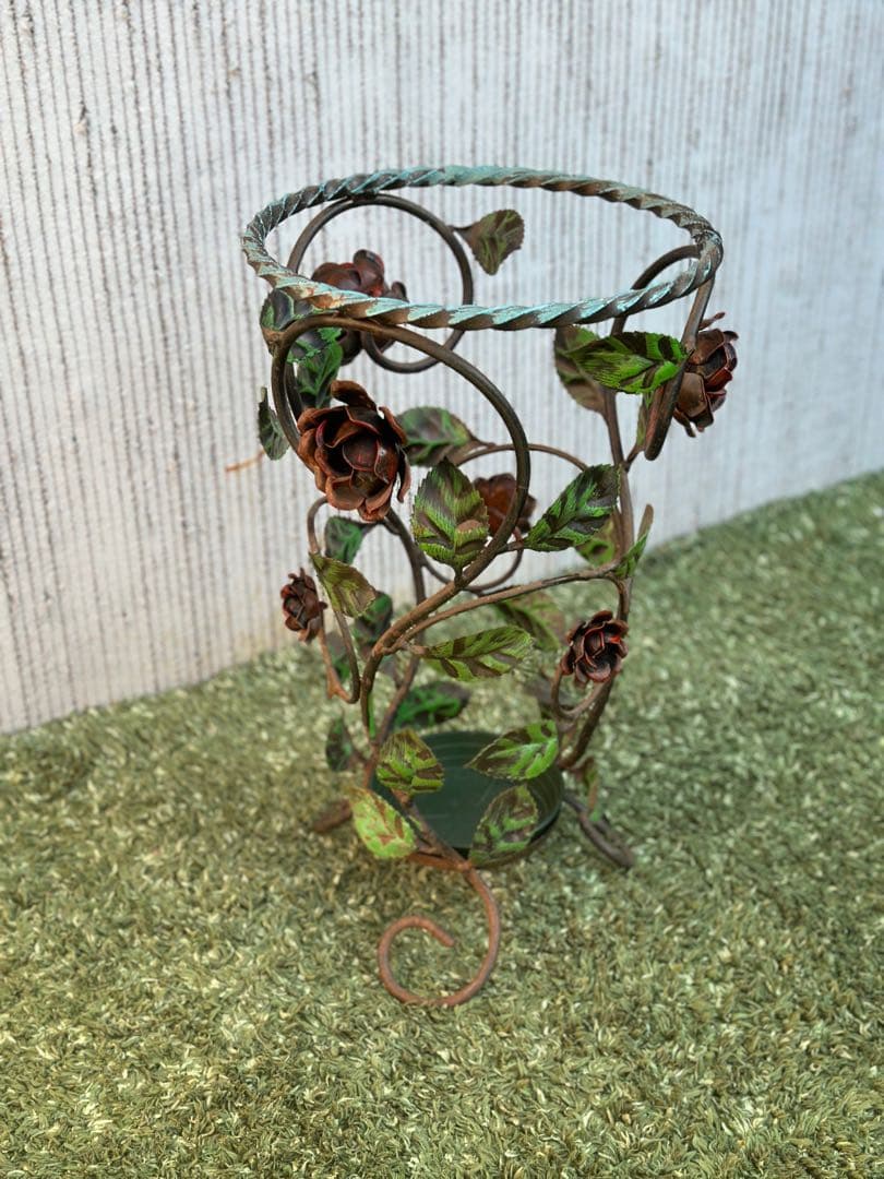 【アイアン傘立て】イタリア製　アンブレラスタンド　薔薇造形　ヨーロピアン