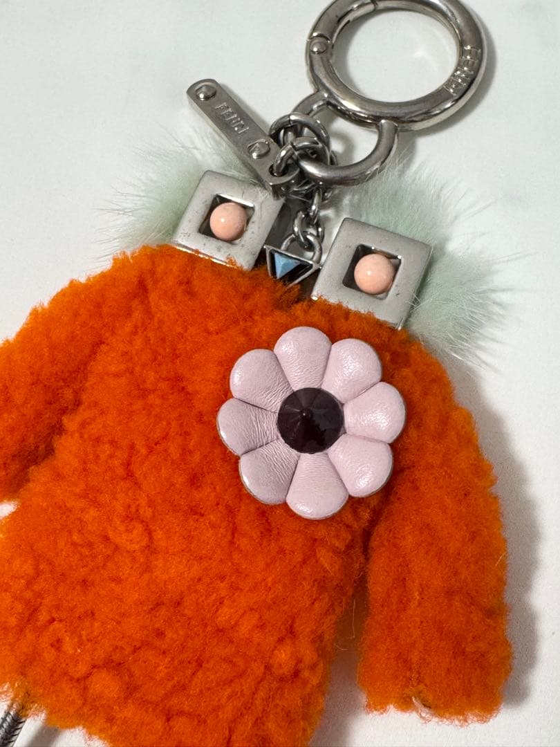 FENDI フェンディ　チャーム　キーホルダー　バグズ
