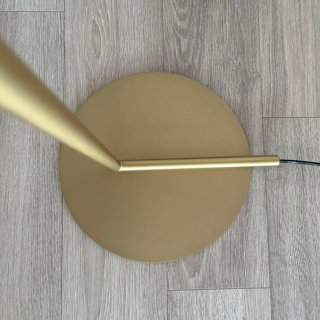 FLOS（フロス）ICライツ　F1ゴールド　2023年製