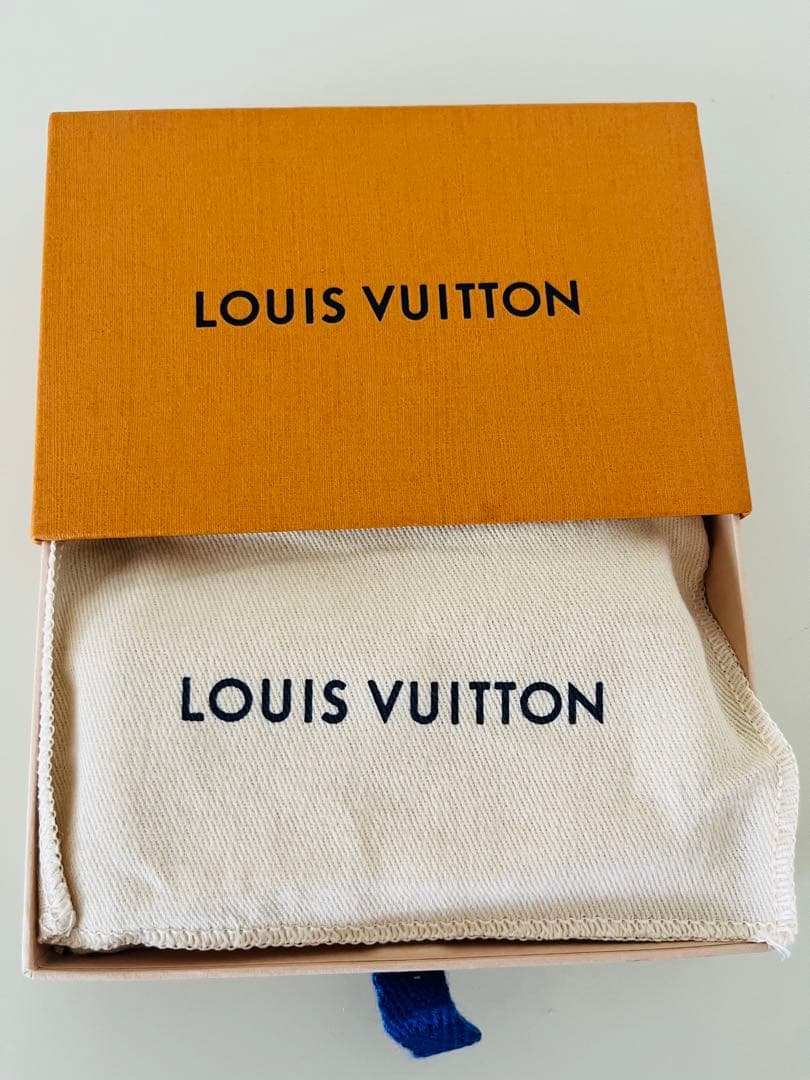 ルイ・ヴィトン LV × TM キーケース ミュルティクレ 6