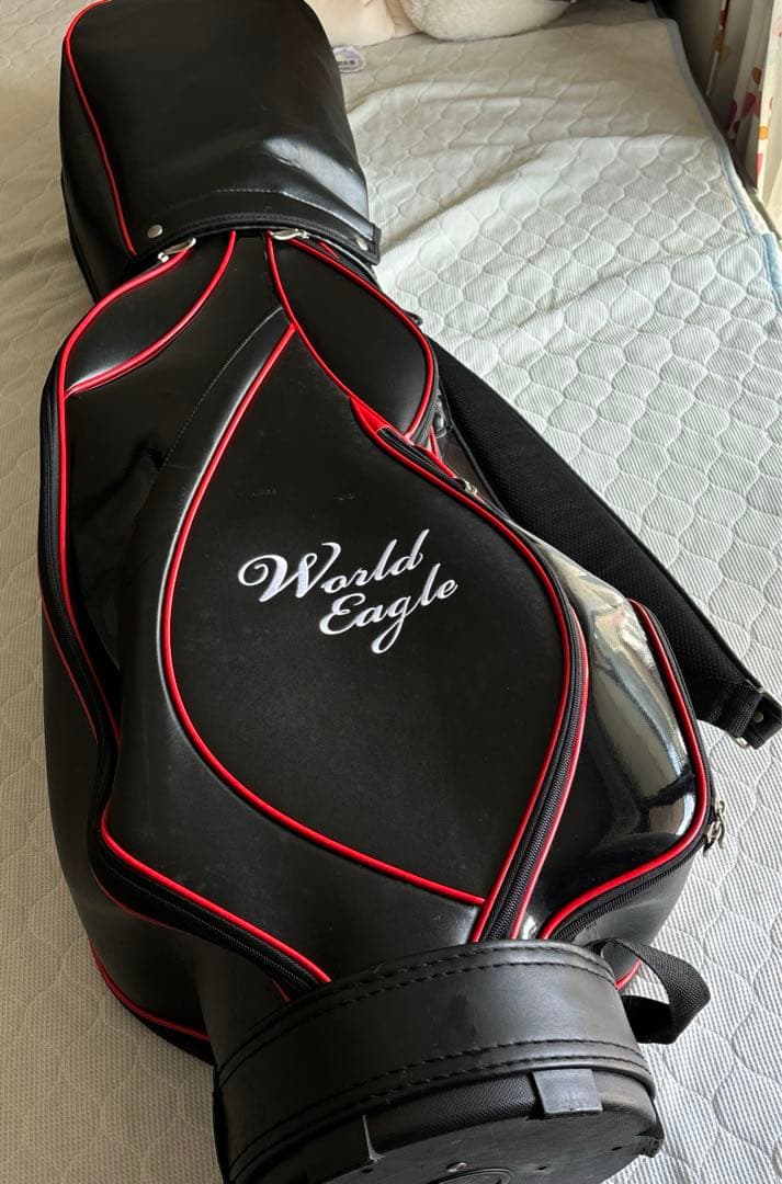 World Eagle ゴルフキャディバッグ 黒赤　ゴルフクラブつき