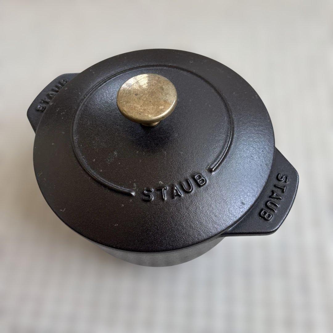staub ストウブ ラ ココット de GOHAN ブラック M 16cm