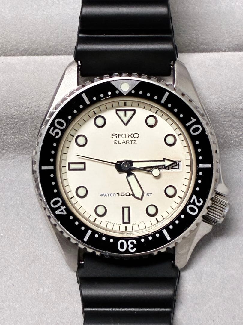 希少 SEIKO ダイバー ホワイト文字盤 6458-600B ベルト・電池新品