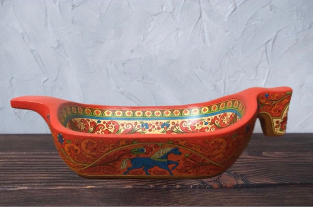 ロシア雑貨☆馬型の飾り皿 縁起物 アルハンゲリスク オリガ作 マトリョーシカ