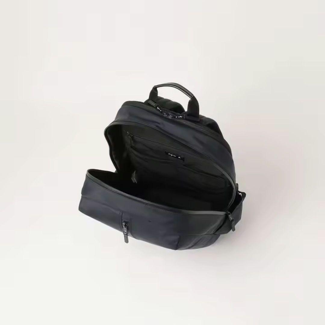 【新品】agnes b. VOYAGE 黒　軽量　防水　旅行　PC　　リュック