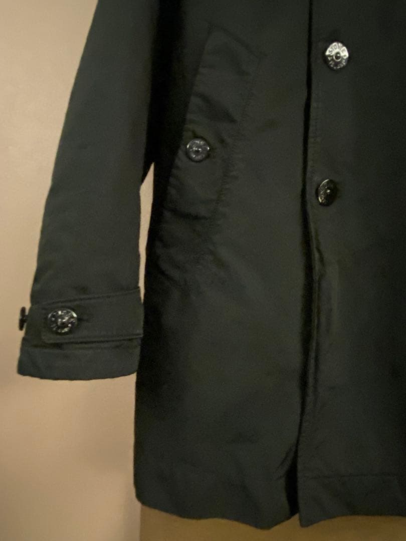 ☆美品☆STONE ☆ストーンアイランド☆黒☆Ｌ☆早い者勝ち
