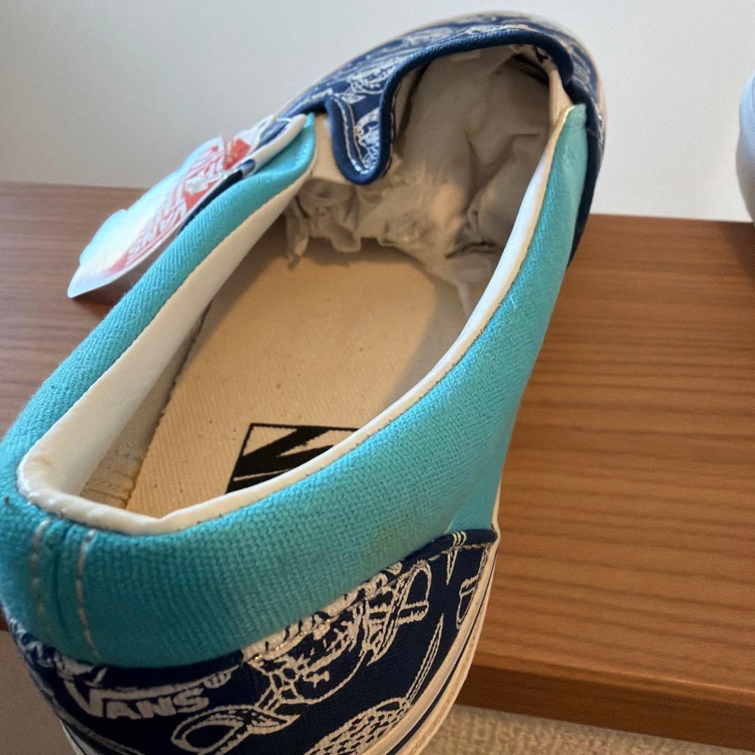 靴 VANS SLIP ON PIRATES
