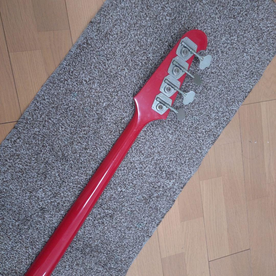 Burny Fernandes TB-70？ サンダーバードタイプ
