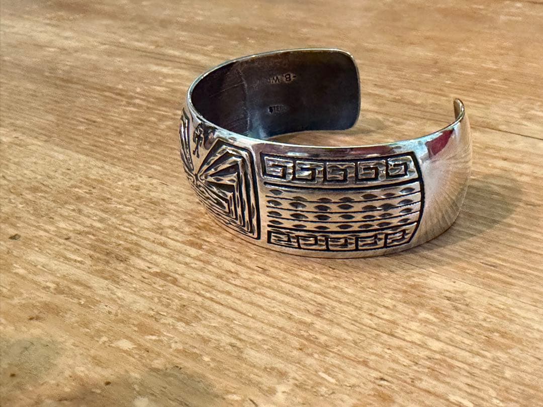 インディアン　ジュエリー　バングル　Man in the Maze HOPI