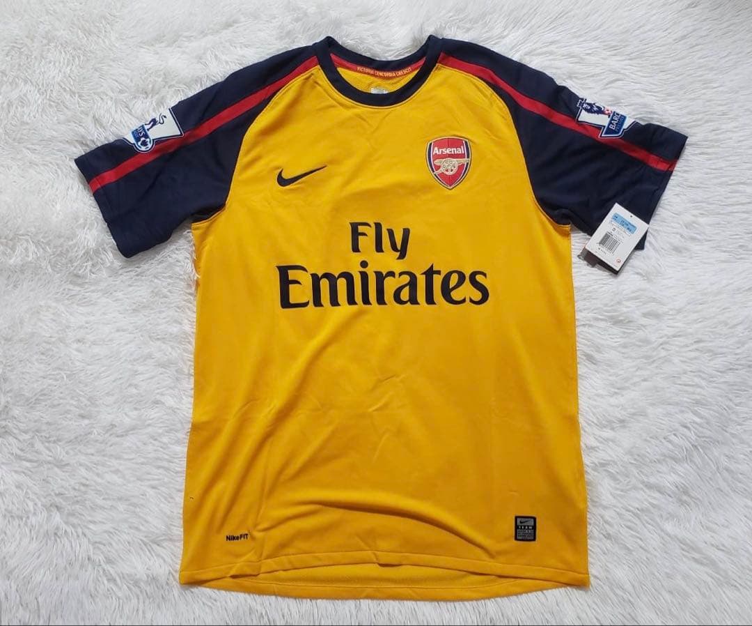 【新品タグ付】レア商品 NIKE 08/09アーセナル アウェイ 8番 ナスリ