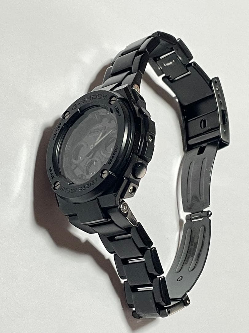 G-SHOCKブラックメタルバンド腕時計電波ソーラーGST-W300 G