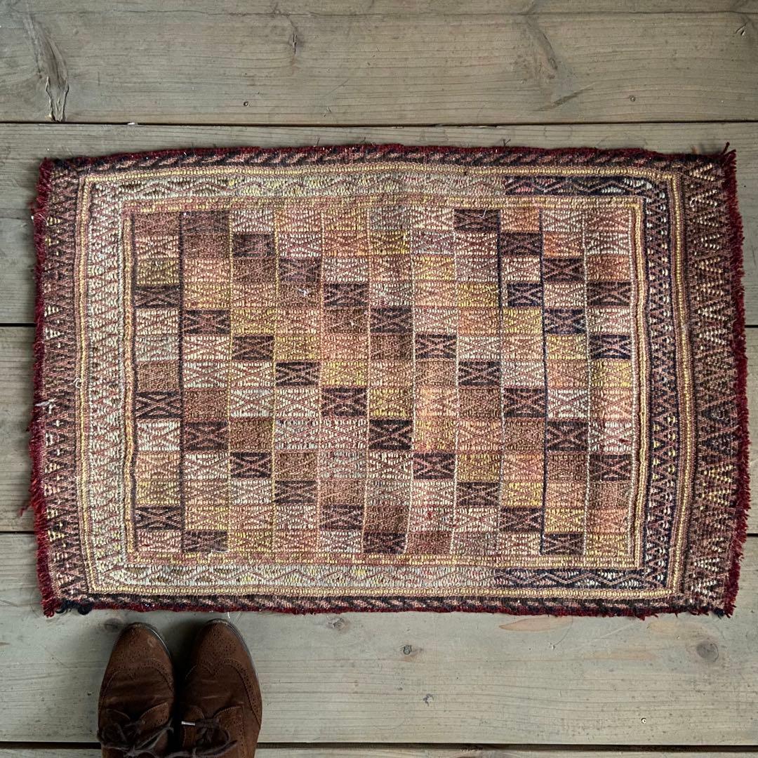 山田　オールドジジム　キリム　ラグ　アンティーク　刺繍　手仕事