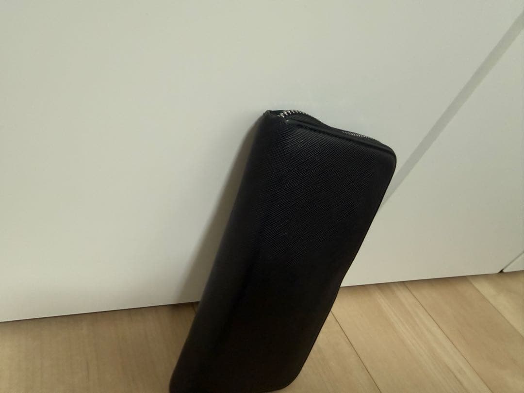 PRADA レザー 長財布