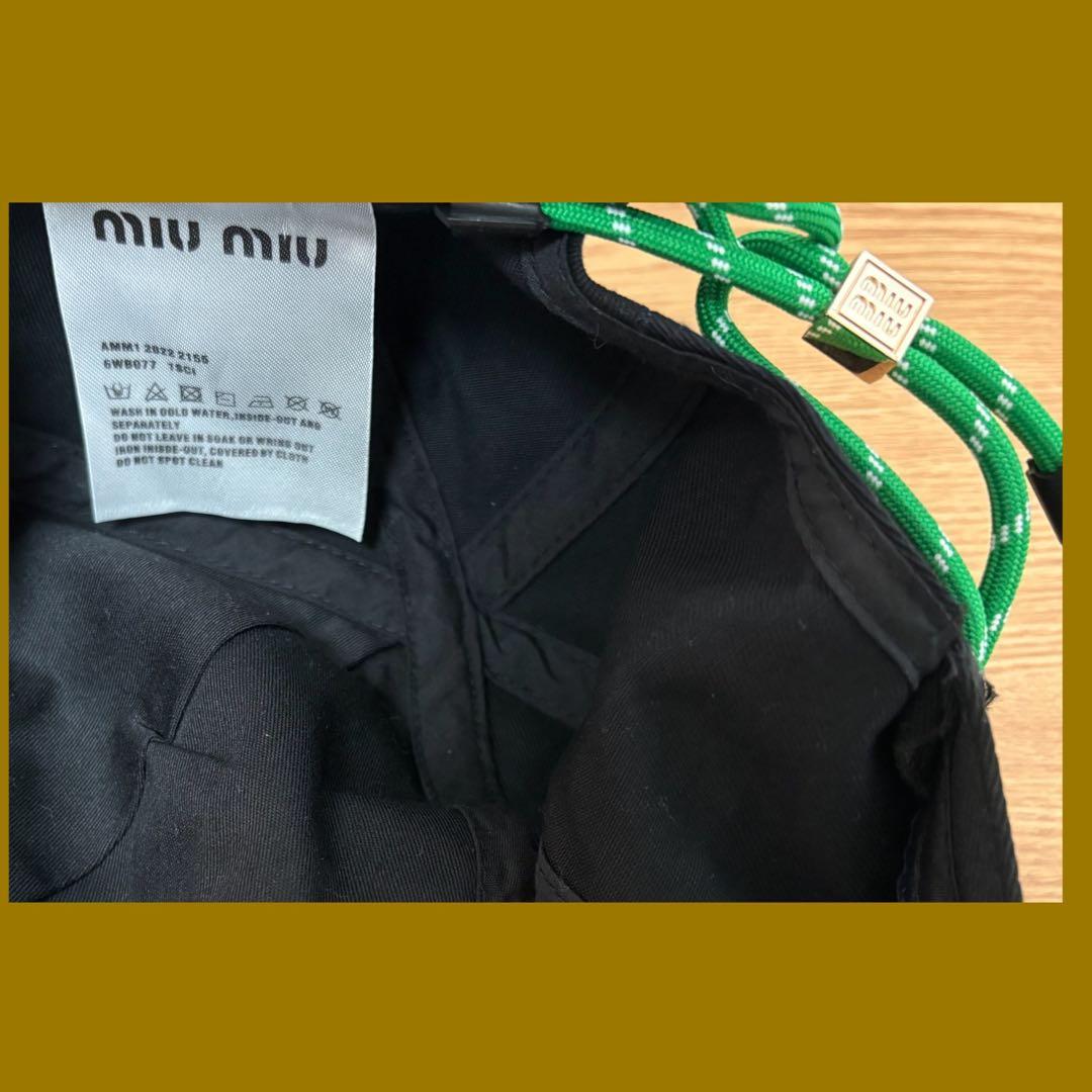 美品⚫︎miu miu 黒ベースボールキャップ