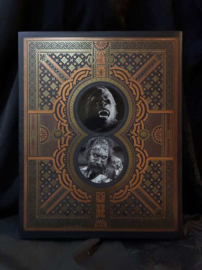 古本　「メタモルフォシス　リック・ベイカー全作品」