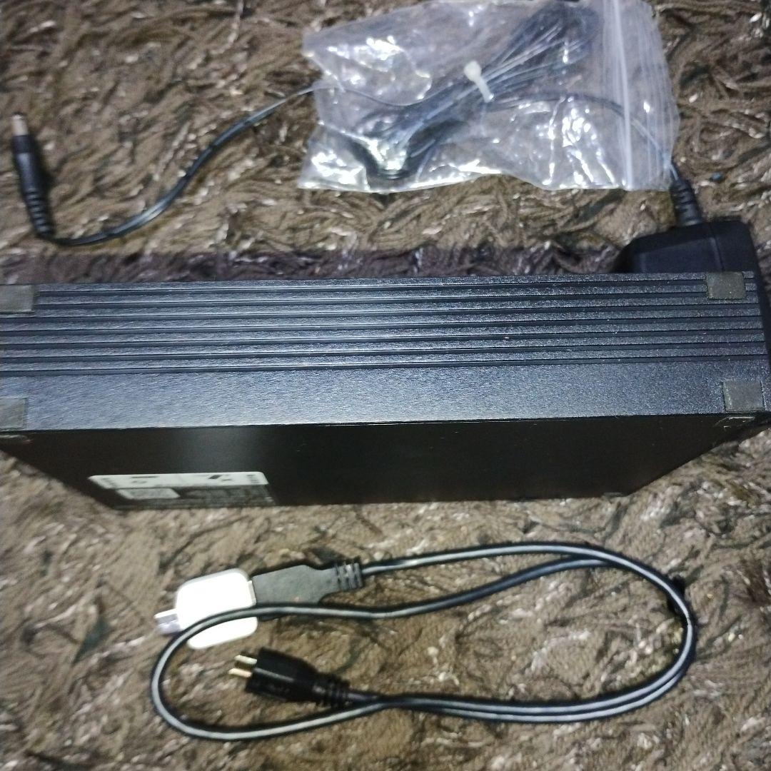 BUFFALO NAS 4TB ブラック 本体とケーブル