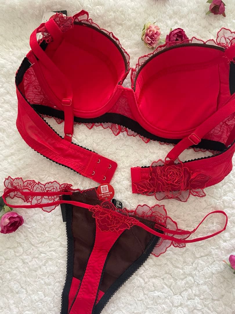 専用 サルート 旧20G D75/M ムーランルージュ RE