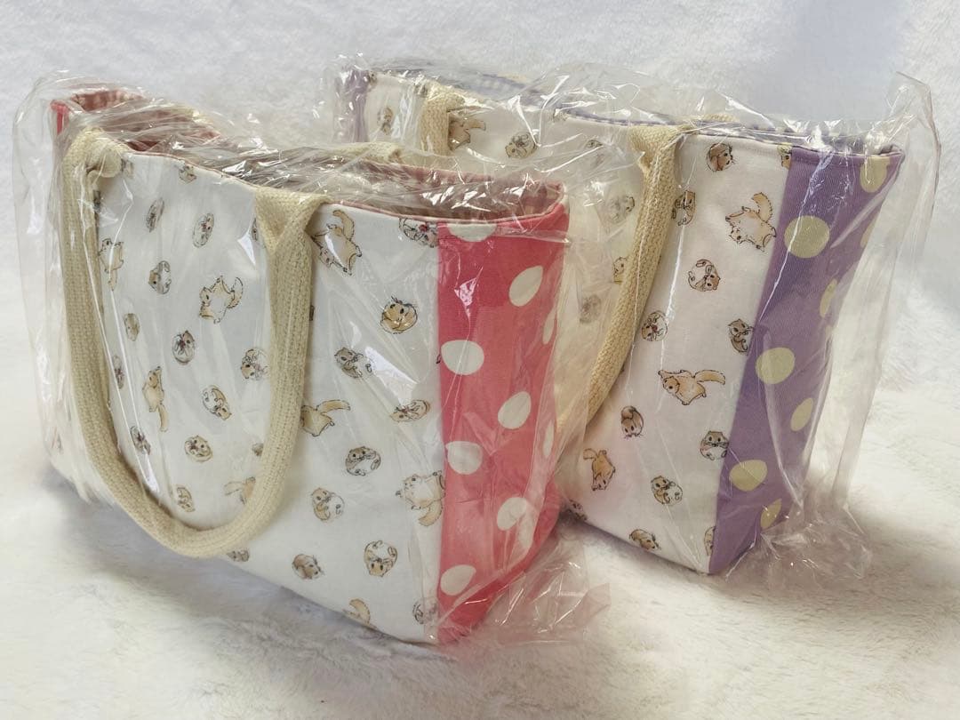 フクロモモンガ　ポーチ　ねりごま