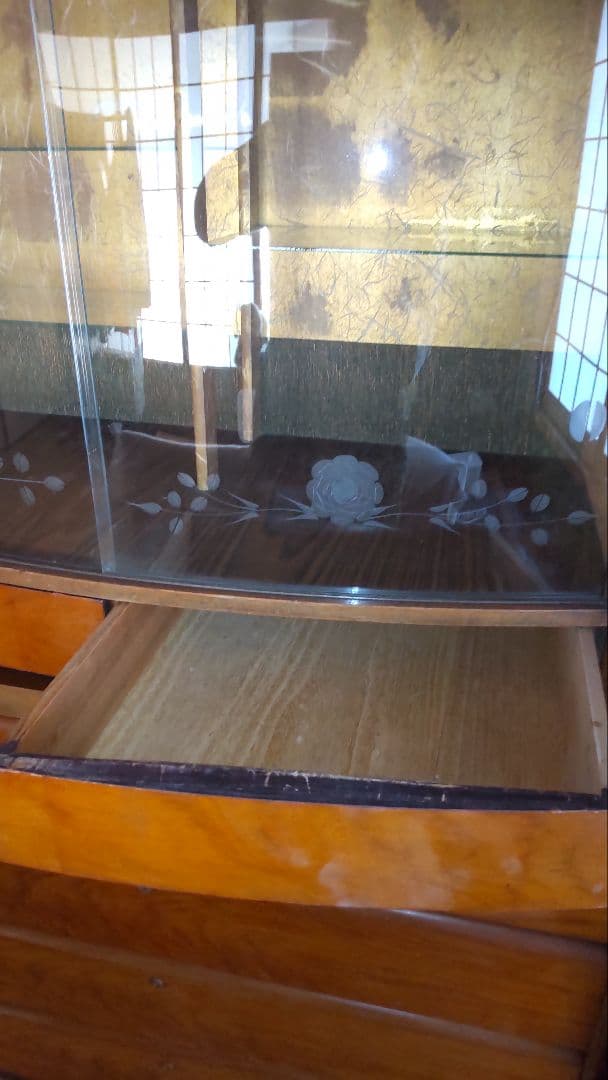 昭和レトロ バラ柄 ガラス戸収納タンス 飾り箪笥 和簞笥 時代家具 婚礼箪笥