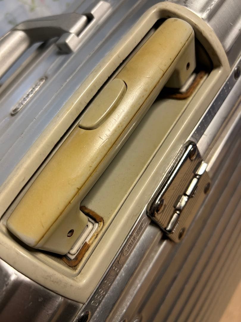 リモワ　パイロット　トロリー　2輪