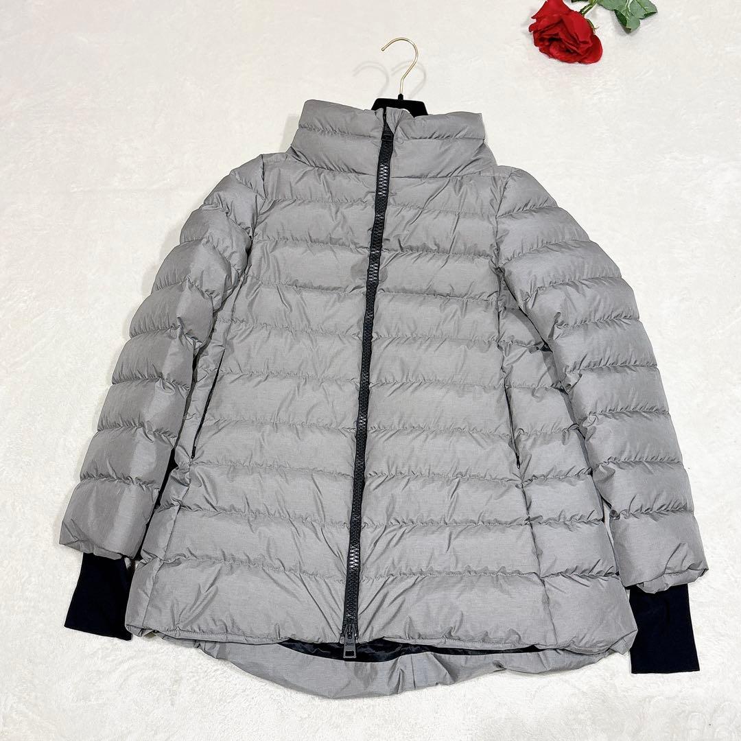 ほぼ未使用✨　ヘルノ　ラミナー　ダウンジャケット　スタンドカラー　グレー　XXL
