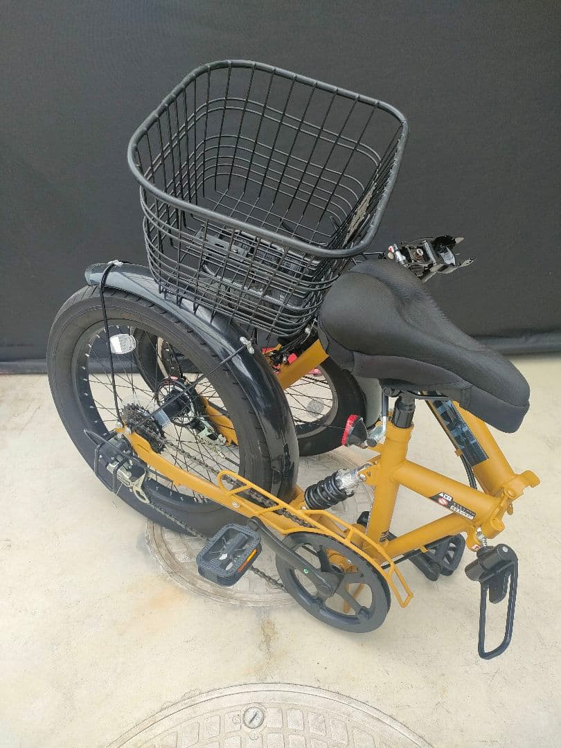 さいたま市 直接引取 折り畳み 自転車 VILLE 20インチ シマノ 6段変速