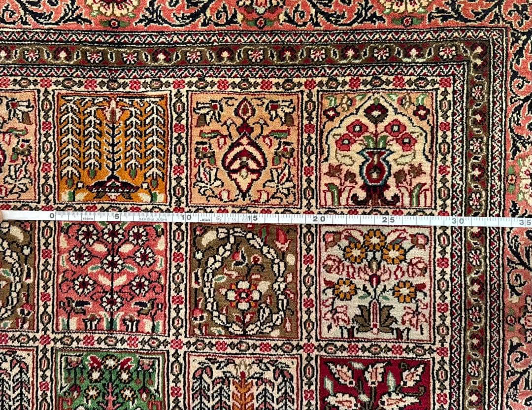 ペルシャ絨毯　クムシルク　80cm×120cm