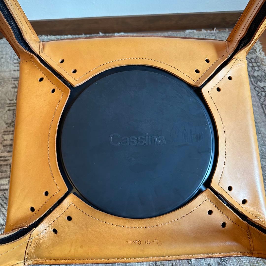Cassina 412 キャブチェア コニャック 2脚出品中A