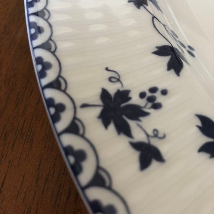 【美品】ロイヤルドルトン★ヨークタウン★オーバルパーティトレイ