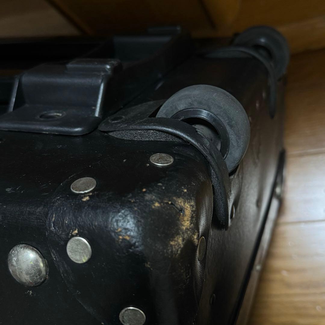 グローブトロッター　スーツケース　イーリーキシモト