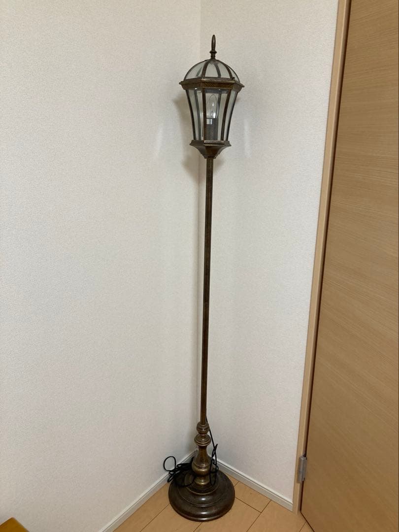アンティーク　フロアスタンド