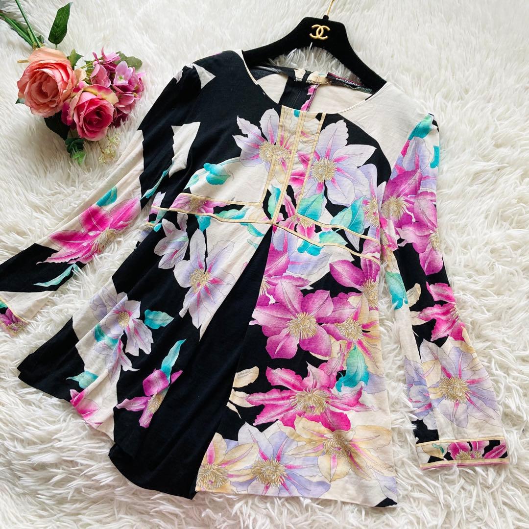 ✨レオナール ✨トップス　花柄　トリム　七分丈　サイズ40