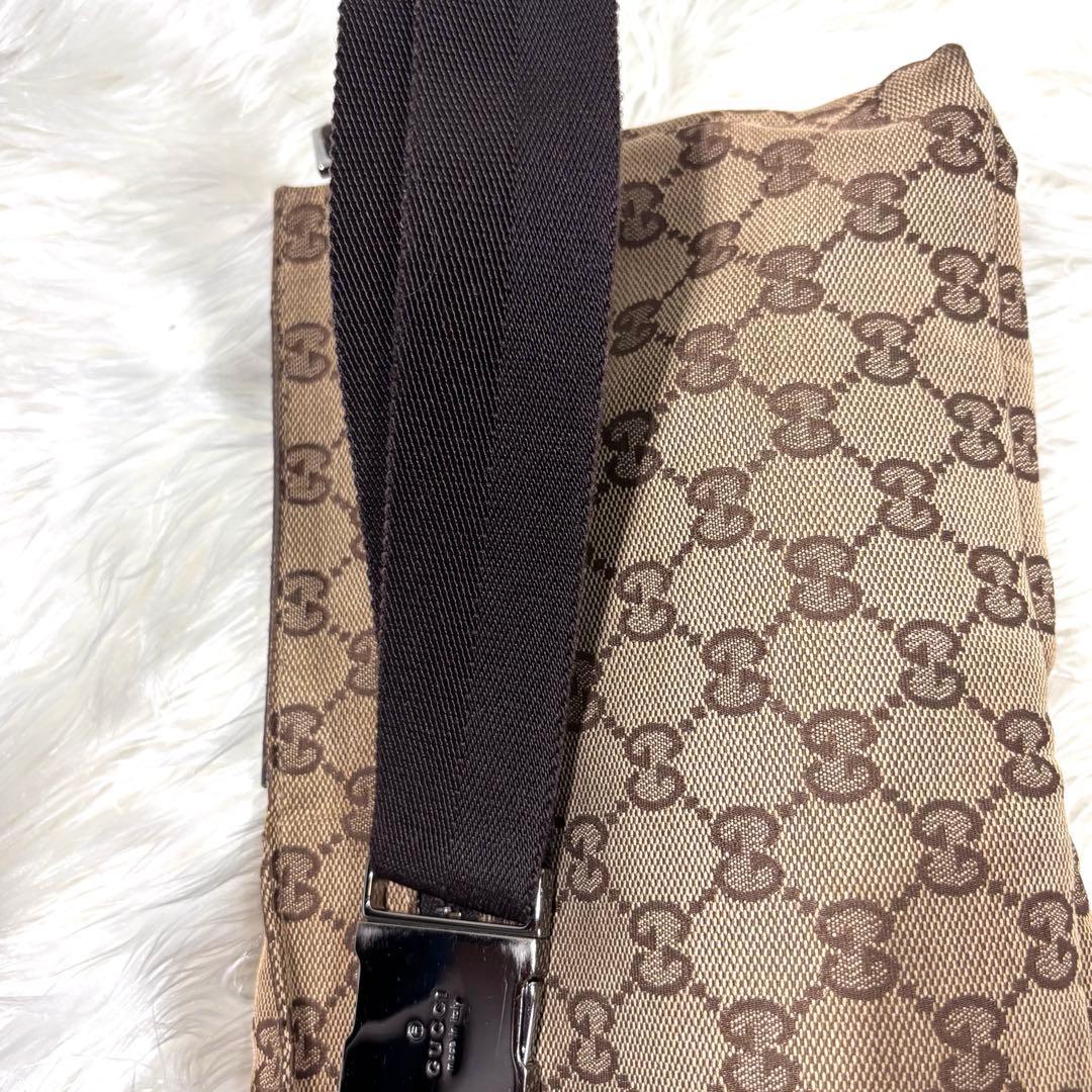 良品✨グッチ GGパターン ボディバッグ キャンバス レザー ブラウン